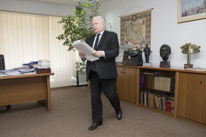 Stąd twardą ręką rządzi PiS Jarosław Kaczyński 