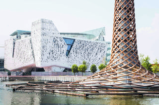  Odczarowywanie betonu, szkła i plastiku. Ekologiczne kierunki w nowoczesnym budownictwie