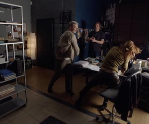 M jak miłość odc. 1874 po wakacjach. Kama (Michalina Sosna), nowy wróg Brzeziński (Grzegorz Kowalczyk)