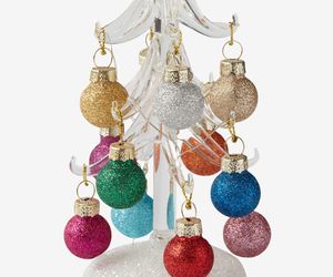 Świetlne dekoracje na Boże Narodzenie