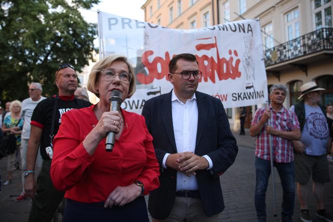 Rodzice Andrzeja Dudy na proteście