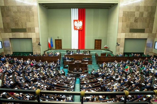 Wiek emerytalny 62 lata dla wszystkich. Sejm podjął decyzję