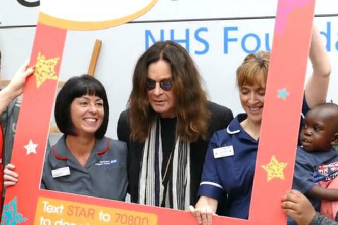 Ozzy Osbourne odwiedził dzieci w szpitalu. Piękne gest muzyka