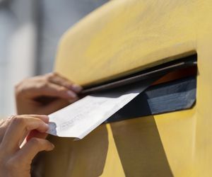 Rząd przygotuje specjalny poradnik kryzysowy. Trafi do każdego domu w Polsce jeszcze w tym roku