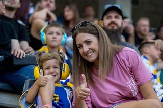 Jednostronny mecz na Motoarenie