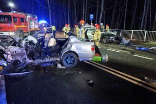 Ranni zakleszczeni w roztrzaskanych wrakach. Koszmar na drodze