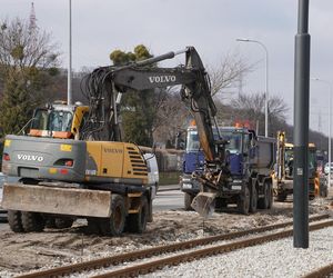 Remont torowiska na ul. Toruńskiej w Bydgoszczy. Wiemy, kiedy tramwaje wrócą na stałe trasy