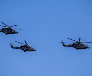 Defilada wojskowa 15 sierpnia w Warszawie