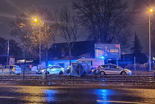 Kraków: Makabra na Mogilskiej. To 38-latek zginął na torowisku. Motorniczy nie zauważył potrącenia?