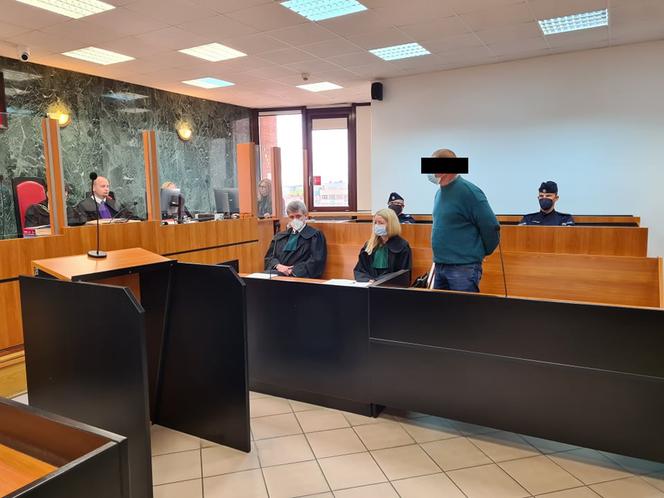 Poćwiartowane kawałki ciała Jadwigi znajdowano przez trzy dni. Roman S. stanął przed sądem