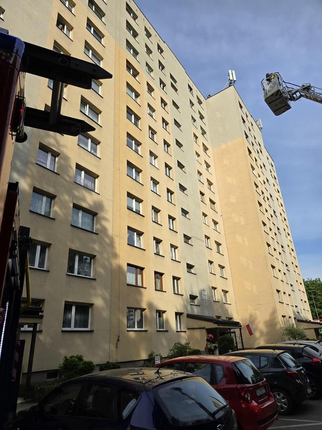 Potężny wybuch butli z gazem w bloku w Jastrzębiu-Zdroju. Jedna osoba poszkodowana