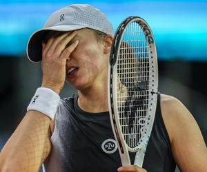 O której gra Iga Świątek mecz dzisiaj WTA Madryt Polka gra dziś kolejny mecz! KIEDY gra Iga Świątek - Pera O której godzinie mecz Świątek dzisiaj w Madrycie