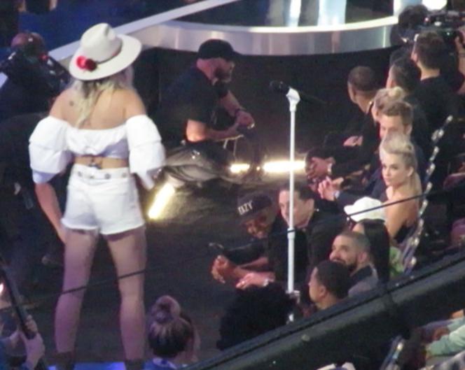 Billboard Music Awards 2017: Miley Cyrus i Nicki Minaj