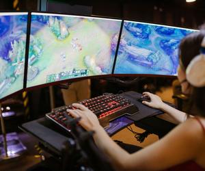 LEC z ogromnym spadkiem oglądalności w 2023 r. Fani przestają oglądać League of Legends 