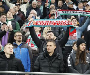 Mamy dużo zdjęć kibiców z meczu Legia - Lech
