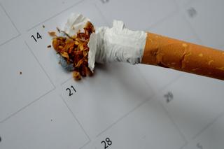 W 2019 r. nie kupimy w Polsce papierosów? Rząd musi się pospieszyć! [WIDEO]
