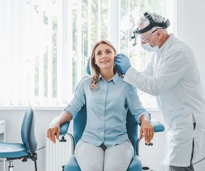 Lekarz laryngolog: kto to i czym się zajmuje? Jakie choroby leczy? 