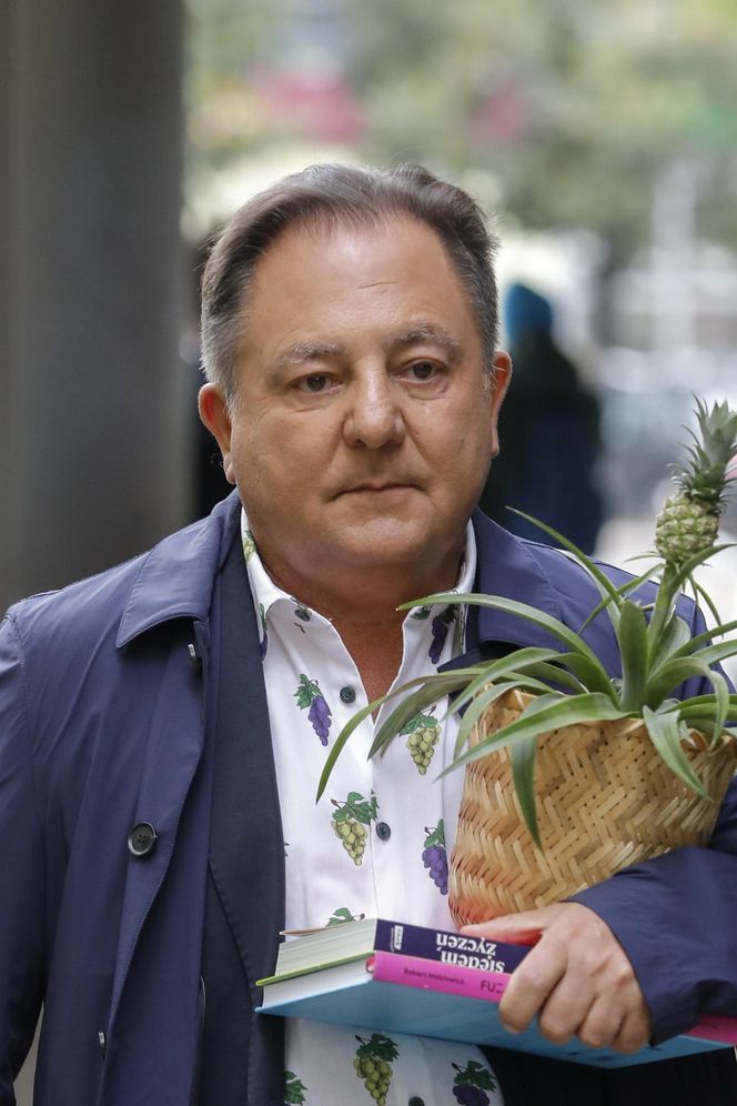 Robert Makłowicz kończy 62 lata. Mało kto wie, że na własnym ślubie nic nie rozumiał. Ujawniamy tajemnice słynnego kucharza