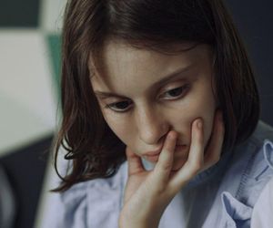 Rodzice ich już nie chcą, system zawodzi. Schronieniem staje się szpital