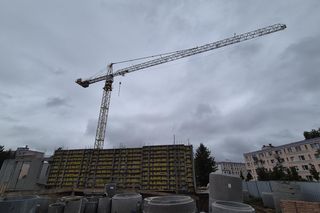 Dawniej był tam popularny market. Teraz to miejsce wypełni nowy blok