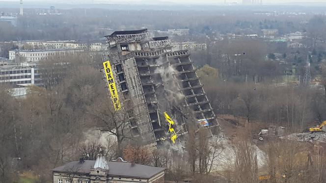 Wyburzanie Szkieletora w Sosnowcu