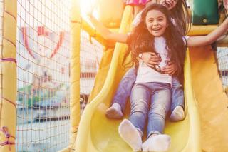 Sale zabaw, małpie gaje i trampoliny. Atrakcje dla dzieci w Gorzowie