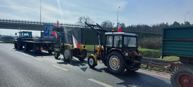 Ogólnopolski Strajk Generalny Rolników w Wielkopolsce. Blokada S11 w Dąbrówce