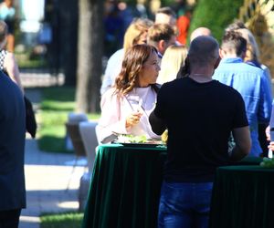 Ewa Drzyzga z mężem na rowerach. Operacje plastyczne nie są dla mnie!