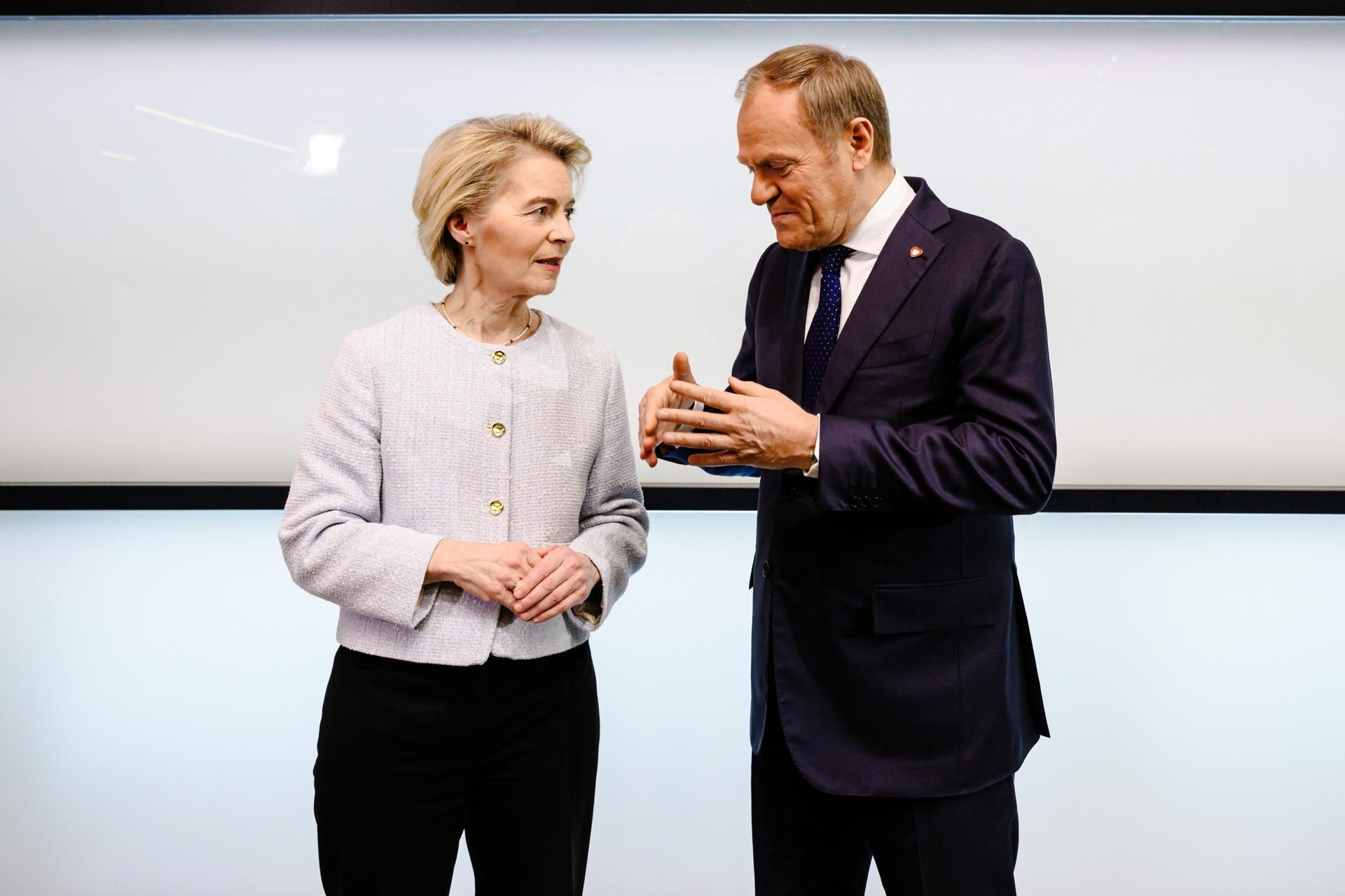 Tusk po rozmowie z von der Leyen. Ostre negocjacje z Waszyngtonem