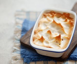 Ryż z jabłkami z piekarnika. Jeden dodatek świetnie podkręca to danie