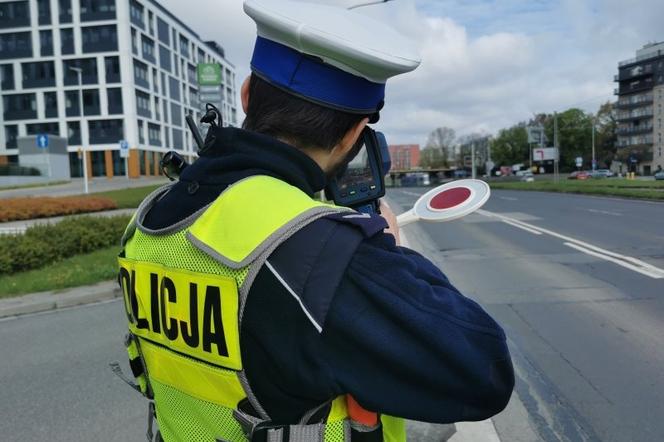 Pijana majówka we Wrocławiu. Policjanci zatrzymali 40 kierowców na „podwójnym gazie”