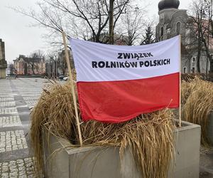 Strajk rolników w centrum Zielonej Góry. Przedsiębiorcy wyjechali na ulice 