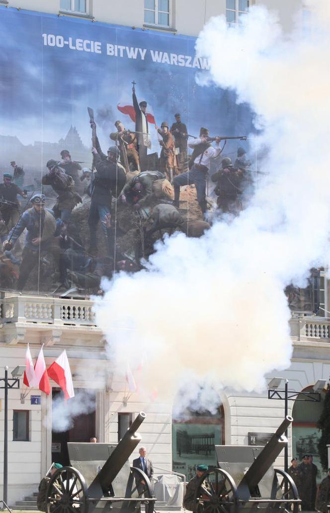  Uroczysta Odprawa Wart przed Grobem Nieznanego Żołnierza w Święto Wojska Polskiego