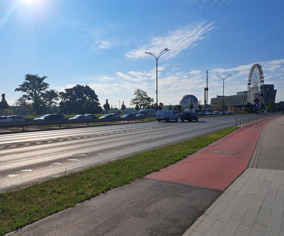 Zatkana Kalwaryjska i Krakowska. Miasto nie planuje zmian pomimo remontu Mostu Grunwaldzkiego