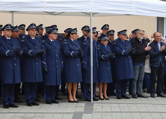 Wielkopolska policja. Uroczyste ślubowanie nowych policjantek i policjantów w Poznaniu