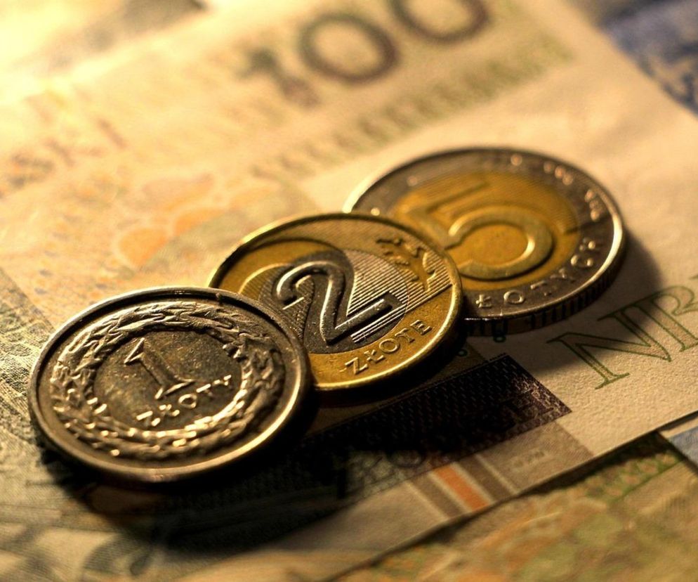 Minimalna płaca bez przełomu. Rząd rezygnuje z podwyższenia wynagrodzenia zasadniczego