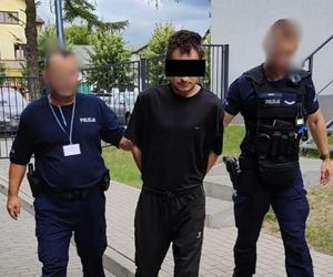 Syn podpalił łóżko, na którym spał jego ojciec. Odpowie za usiłowanie zabójstwa