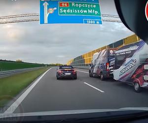 Skrajna głupota na A4! Wyhamował i spychał z drogi kierowców