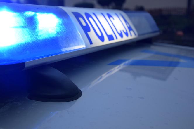 Nastolatek pobity przez rówieśnika. Miał wygryzioną skórę z czoła, a świadkowie go nagrywali