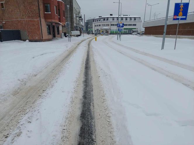 Starachowice zasypane śniegiem (03.12.2023.)