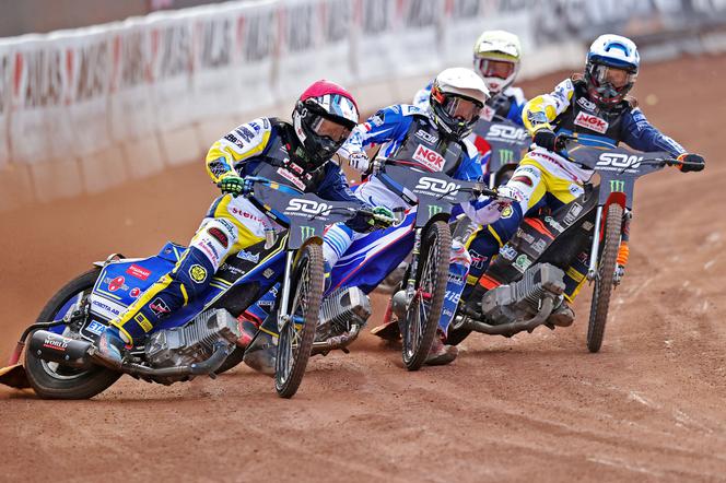 Speedway of Nations: Gdzie oglądać żużel dzisiaj 17.10 w telewizji? II dzień Speedway of Nations: gdzie oglądać w telewizji i internecie. TRANSMISJA TV i STREAM ONLINE