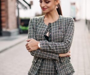 Żakiet w stylu Chanel 