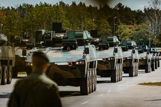 Przygotowania do defilady Wojska Polskiego