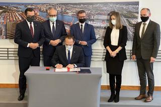 Zielone światło dla Drogi Czerwonej w Gdyni. Ministrowie podpisali dokumenty