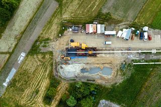 Budowa gazociągu Oświęcim - Tworzeń