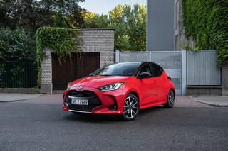 Toyota Yaris Hybrid to w głównej mierze „elektryk”? Potwierdzili to Polscy eksperci!