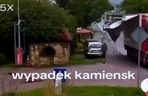 Pas od tira uderzył kobietę prosto w głowę. Wszystko widać na nagraniu