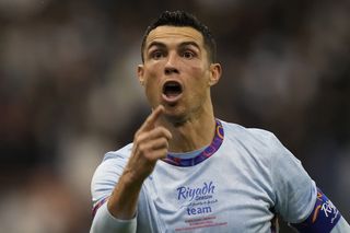 Cristiano Ronaldo najlepiej zarabiającym sportowcem świata! Forbes ujawnił jego majątek. Co roku zgarnia fortunę