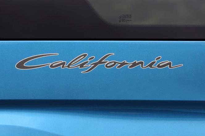 (2020) Volkswagen Caddy California