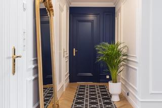 Mieszkanie w stylu eklektycznym. Francuski styl z twistem